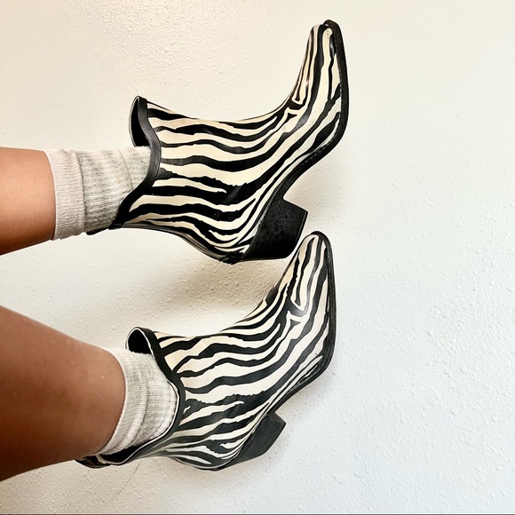 Corkys western zebra boots - Picture 1 of 6